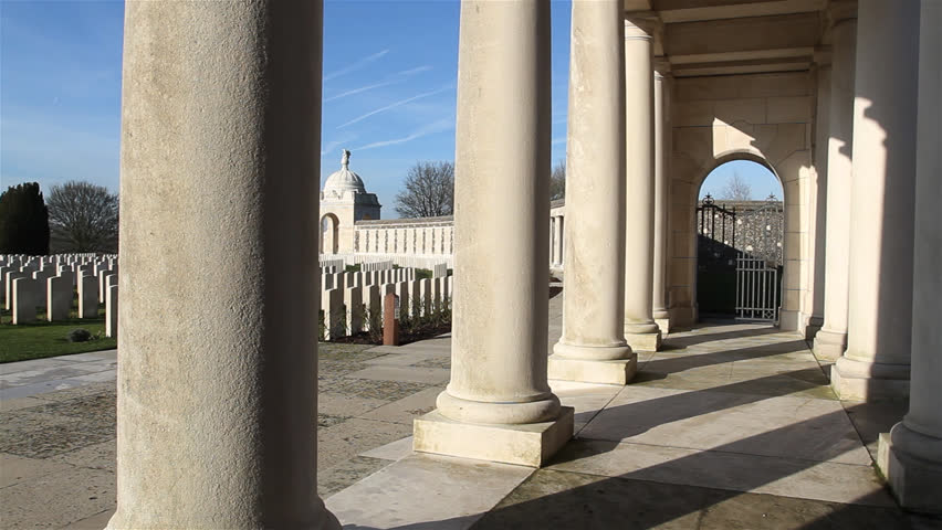 Places of remembrance world war 1 : Tyne Cot Cemetery, Ypres, Belgium  