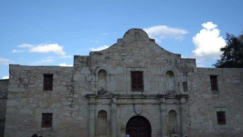 Close Up of the Alamo at Dusk Zooming In