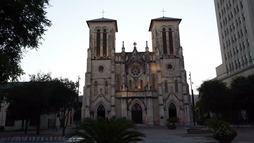 San Fernando Cathedral In San Antonio, Texas Image - Free Stock Photo 