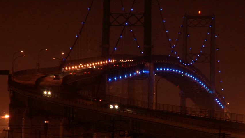 Vincent Thomas Bridge at night.