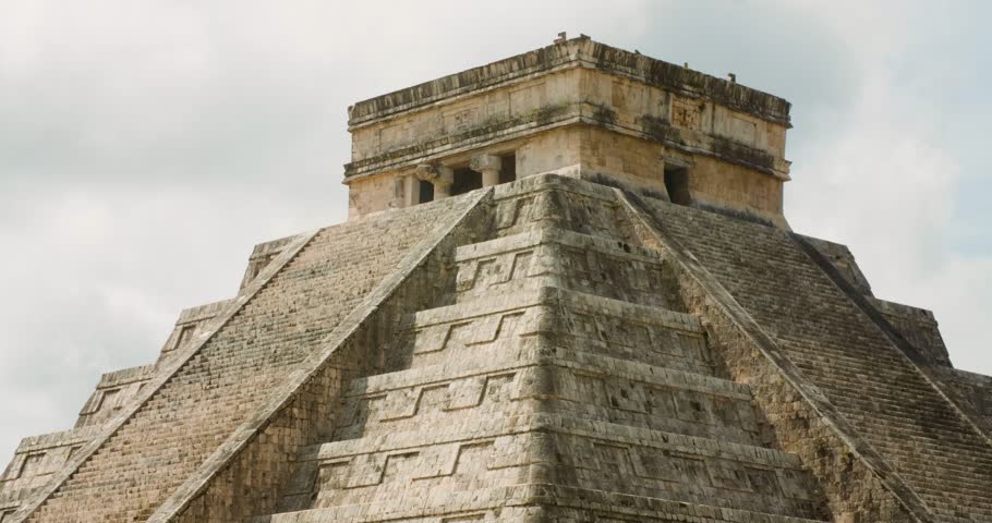 Mayan Pyramids Ruins in Chichen Itza