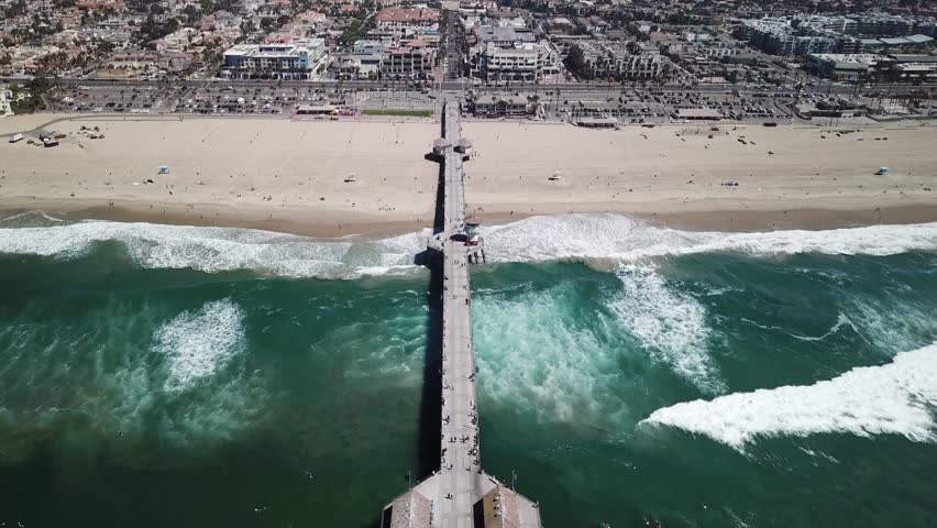 Huntington Beach Pier and Highway 101 Main Street Shopping
Drone Aerial of Huntington Beaches looking down Hotel Row on Main Street
Aerial flyover and looking down on the beaches and ocean 