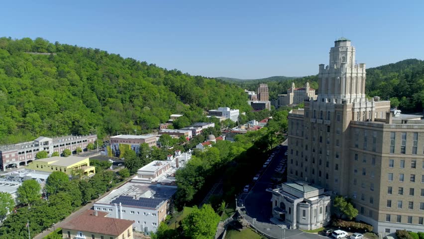 Drone Shot of Hot Springs, Arkansas, Moving Towards Hills