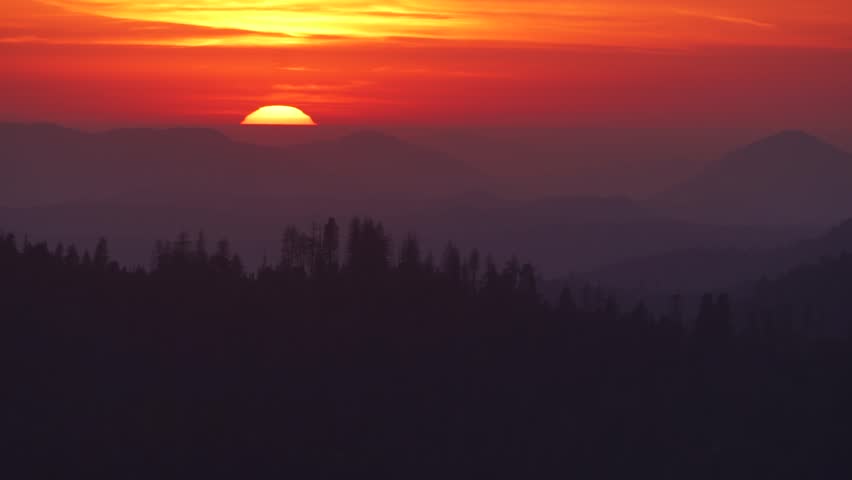 Sequoia National Park Sunset in Horizon