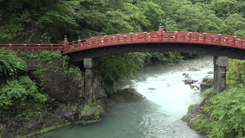 Zoom Shinkyo Bridge Nikko