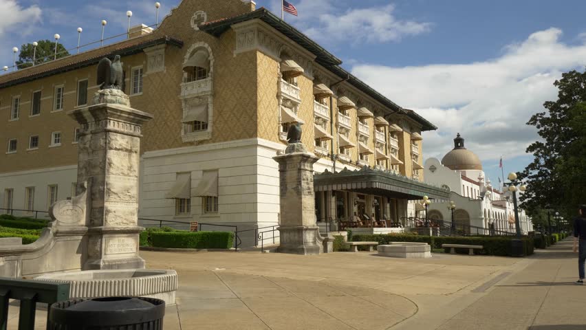 Historic Building and Monument, Downtown Hot Springs - Slow Motion