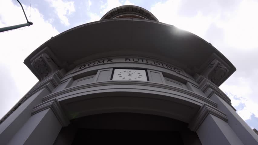 Slow pan up of the Dome Building in downtown Tennessee.