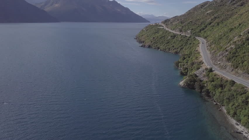 Coastal road at Lake Wakatipu in New Zealand