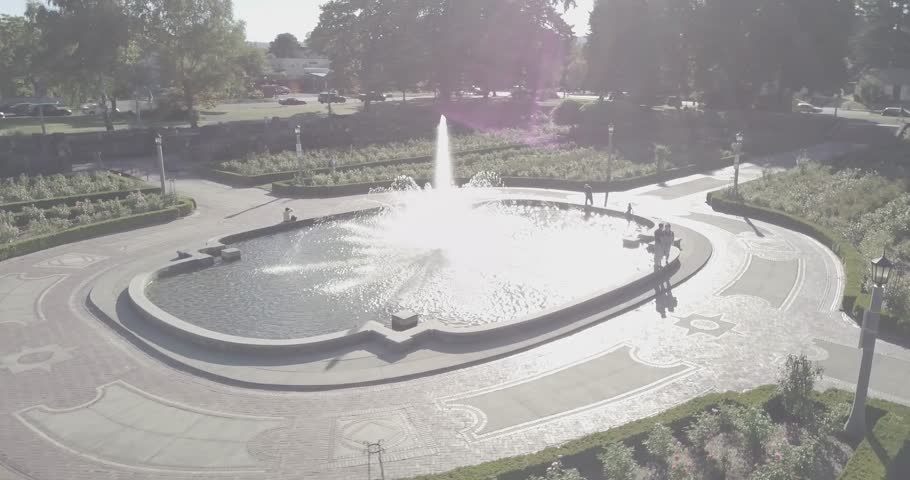 Peninsula Park located on Rosa Parks Way in Portland Oregon place for picnics baseball, wading, and roses