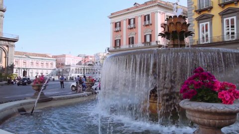 Napoli - Fontana del Carciofo - Piazza del Plebiscito