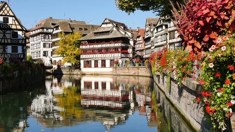   (The House of Tanners) de Strasbourg is a traditional, historic and picturesque Alsatian half-timbered house in the Petite France district of the Grande Île in Strasbourg.