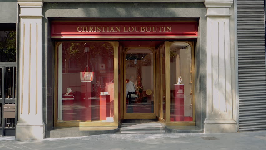 louboutin shoes store