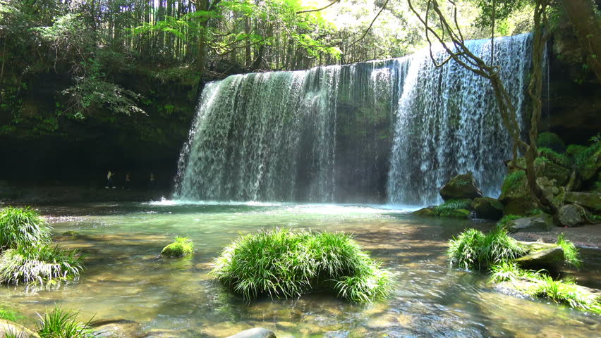 "Nabegataki Falls" located in Kumamoto Prefecture, Japan. Spring fresh green is beautiful Royalty-Free Stock Footage #1017916429