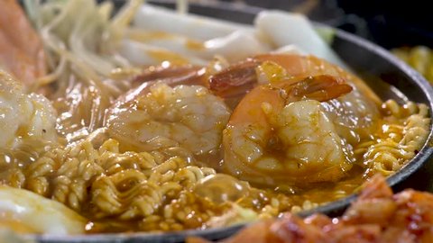 seafood hot pot