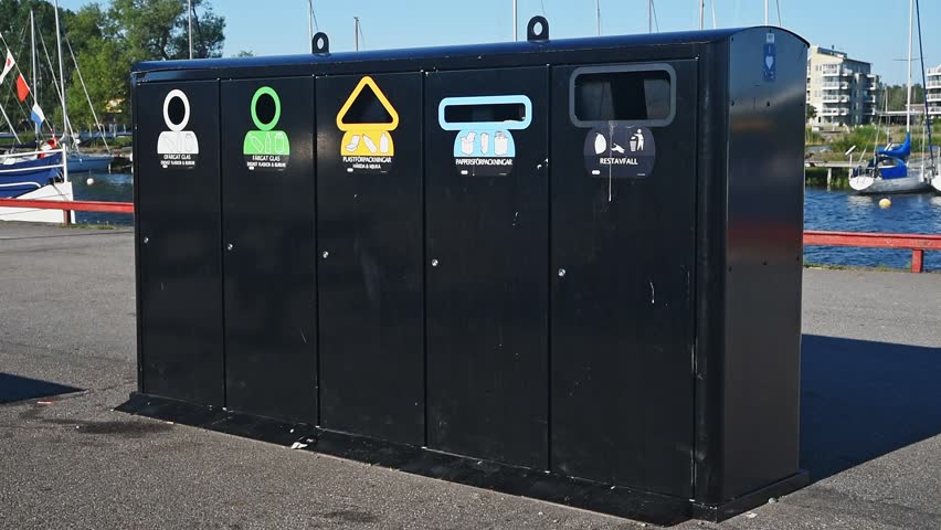 Green transport. Check your privilege кронгауз. Safe use. Public use млр. Публичный wifi презентация.