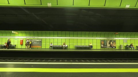 4k time lapse Metro station, train station