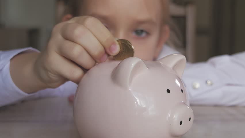 piggy bank girl