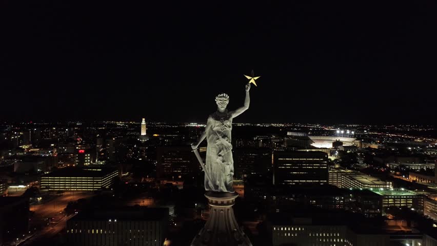 4K Aerial Texas Capital Night - Goddess of Liberty Statue