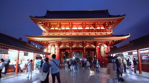 Slow Walking Hyperlapse - Asakusa Senso Ji Temple at Night - Entering Through Gate - Tokyo, Japan - September, 2018