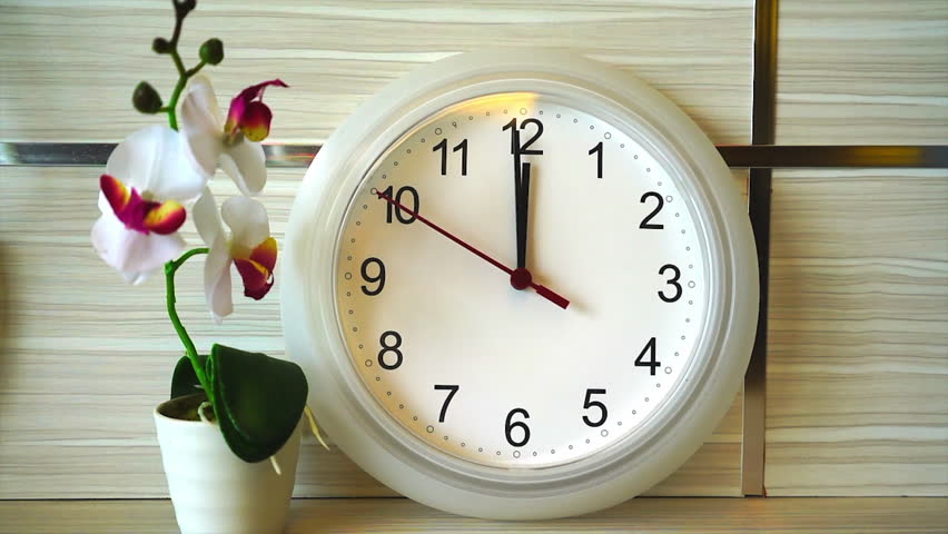 Часы 12 51. Clock 12 o'Clock. Alarm Clock shows 12 o'Clock. 14 O'Clock. Clock видео.