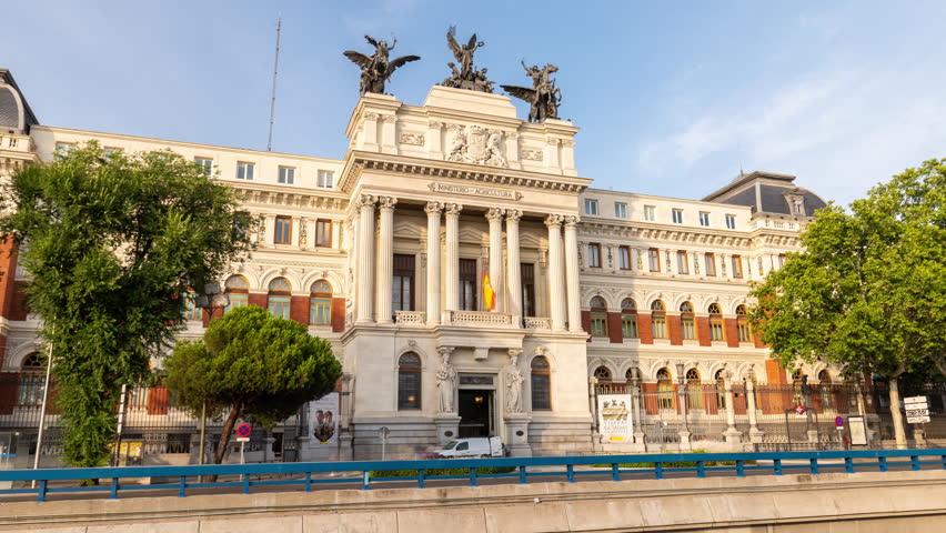 Madrid, Hyperlapse of Agriculture Minister in Madrid during golden hour