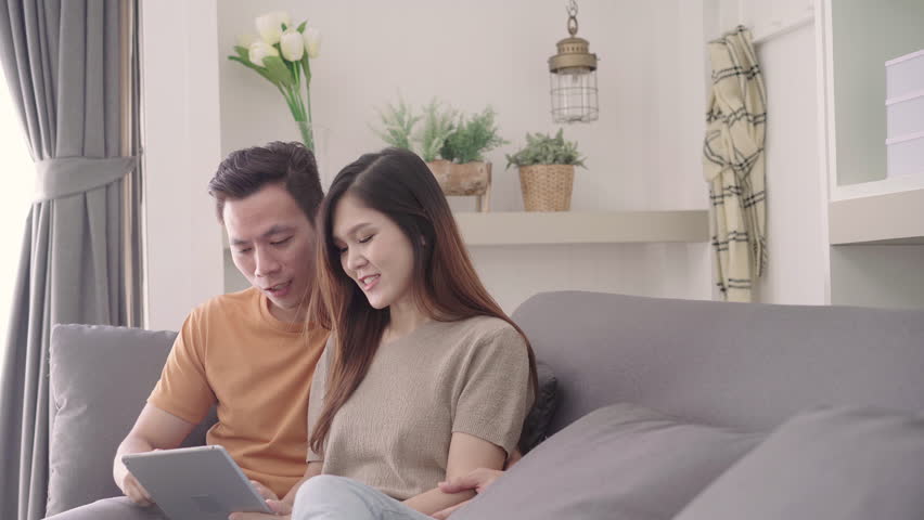Asian couple sweet home video!