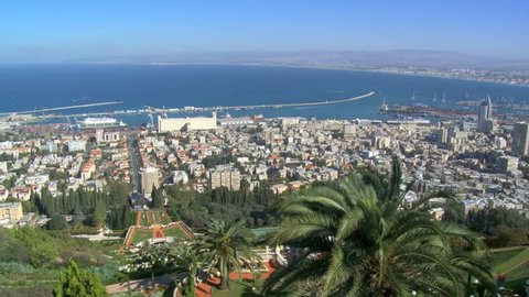 Baha'i Terraces and Shrine of the Bab on mount Carmel / Haifa, Israel