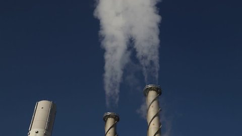 Power plant steam emission