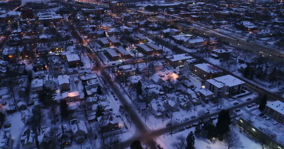 Cinematic Reveal of Minneapolis at Dusk