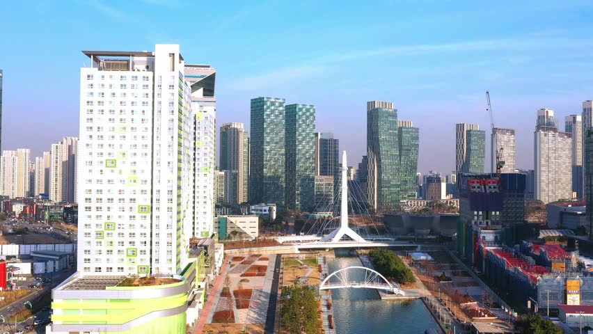 30fps. Aerial view City landscape, South Korea - 1 December 2018: Songdo Central Park in Songdo International Business District, Incheon South Korea.