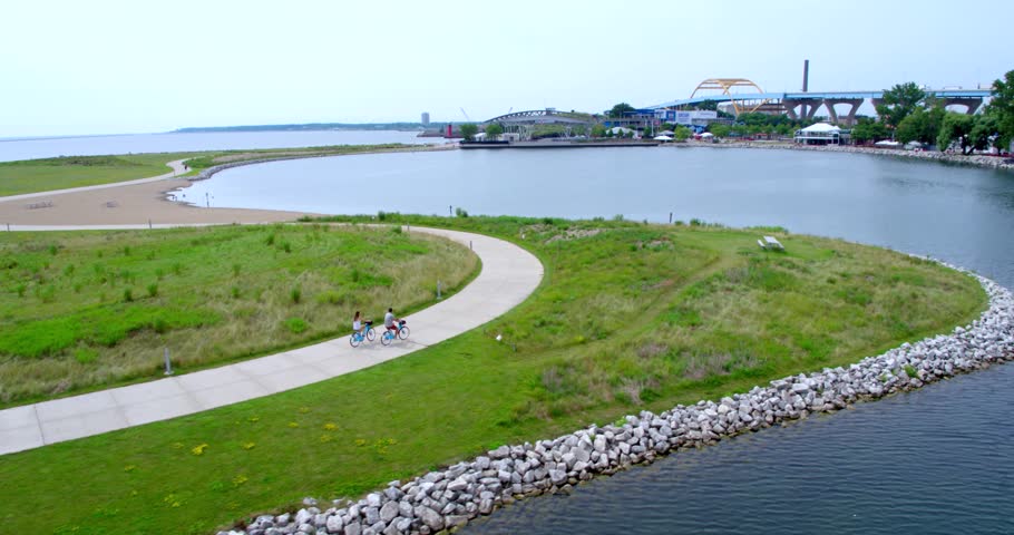 Drone Shot, Biking the Milwaukee Riverwalk