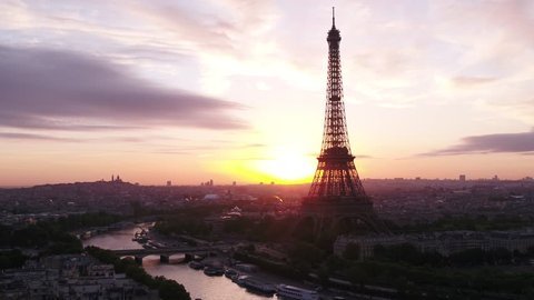 Tour Eiffel Paris Vue Aerienne Video De Stock 100 Libre De Droit Shutterstock