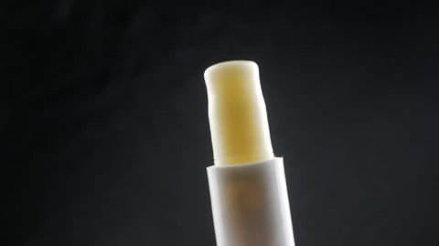 lip stick balm dry lips hydratation soft moisturize