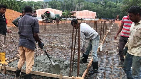 Muadzam Shah Malaysia September 5th Stock Footage 100 Royalty Free 1021447441 Shutterstock - Pouring Concrete Walls In Lifts Muadzam Shah Malaysia September 5th Stock Footage 100 Royalty Free 1021447441 Shutterstock - Pouring Concrete Walls In Lifts