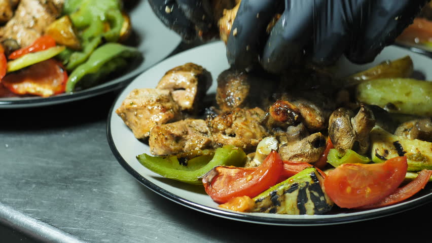 Cook Makes Barbecue Juicy Chicken 스톡 동영상 비디오(100% 로열티 프리) 1021676767 | Shutterstock