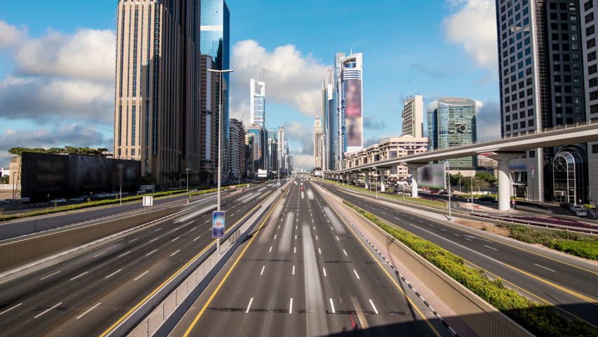 Time Lapse of Traffic in Downtown Dubai, UAE