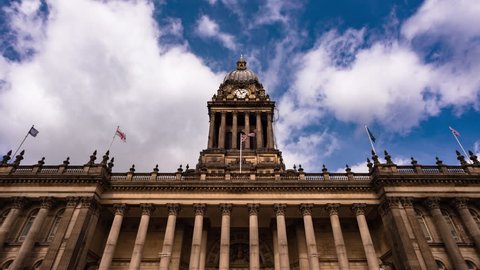 City Centre Timelapse, Leeds Town Hall At Midday 4K
