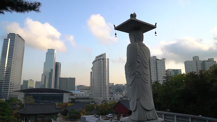 Timelapse Bongeunsa Temple in the Gangnam District of Seoul, Korea