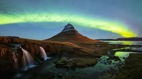 4K Time lapse of Aurora Borealis (Northern lights) over Kirkjufell mountain, Iceland 