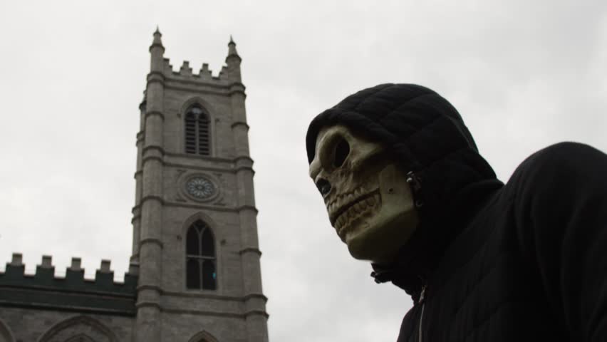 Skull head in front of Basilique Notre-Dame Montreal 