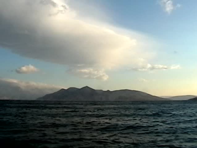 time-lapse done of clouds and ocean