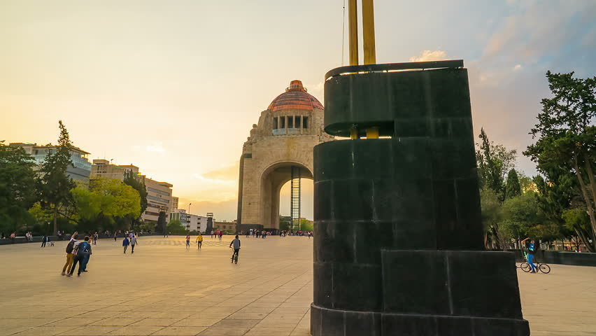 Hyperlapse of the Mexican Revolution monument in downtown. This monument is one of the most beautiful and representative by mexicans. Royalty-Free Stock Footage #1022851135