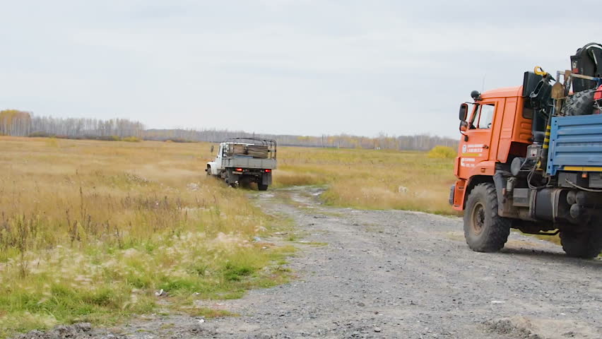 Field harvesting machines