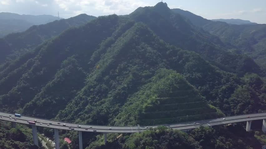 Aerial view - Wutuxi Bridge of National freeway NO.5 (Chiang Wei-shui Memorial Freeway) in Shiding, New Taipei City, Taiwan