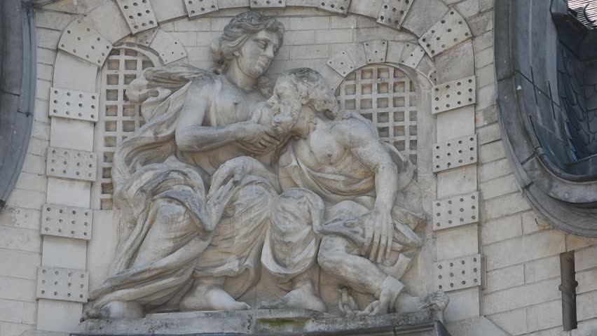 The Mammelokker, a bas-relief above the entrance to the old warder