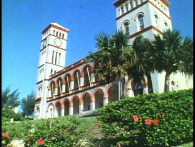 HAMILTON, BERMUDA, 1994, Government Legislative Building atop hill