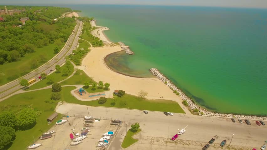 Aerial view of the Milwaukee shoreline, with turquoise water.