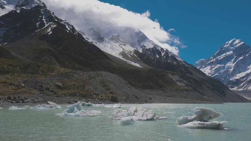 Mouintains in Hooker Valley Track in Aoraki National Park, New Zealand, South Island