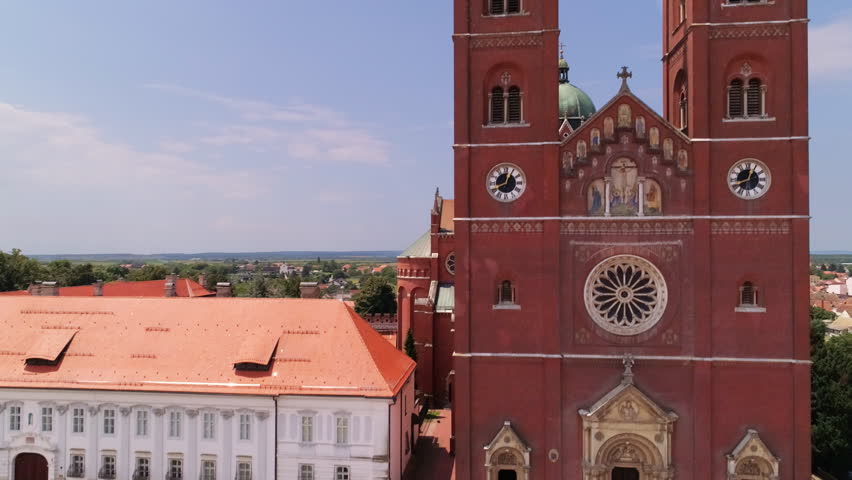 Aerial shot, flying over St Peter