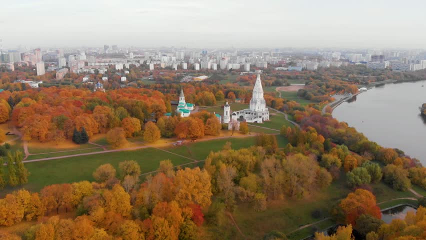 Church of the Ascension in Kolomenskoye park in autumn season aerial view, Moscow, Russia. Royalty-Free Stock Footage #1025327393